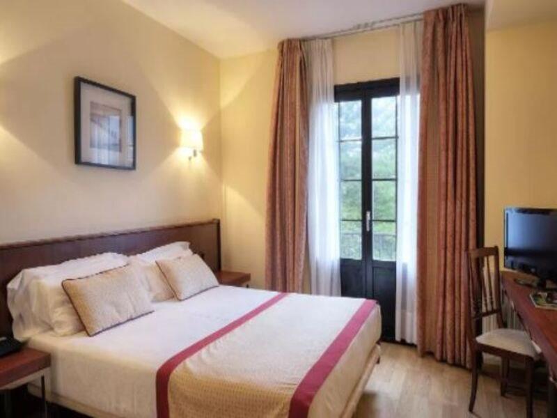 Hotel Y Apartamentos Arias Navia Εξωτερικό φωτογραφία